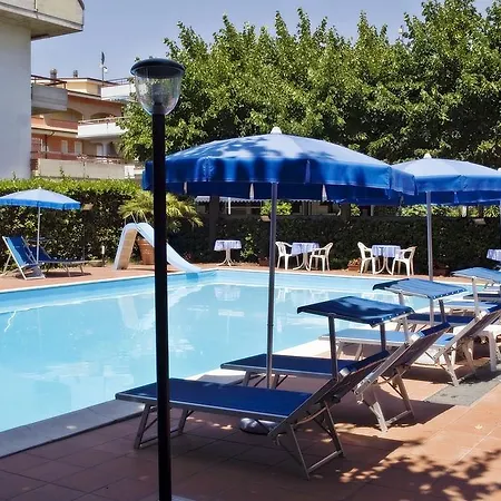 Leuco' Hotel 3*