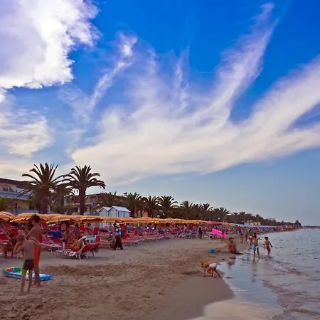 Leuco' Hotel Martinsicuro