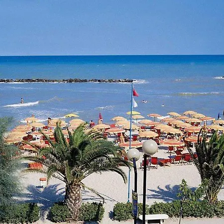 Leuco' Hotel Martinsicuro