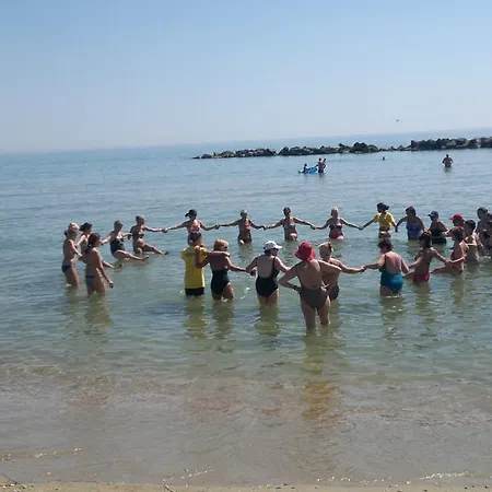 Leuco' 酒店 马帝斯兹罗